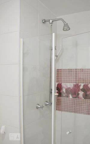 Apartamento à venda com 55m², 2 quartos e 1 vagaBanheiro Corredor