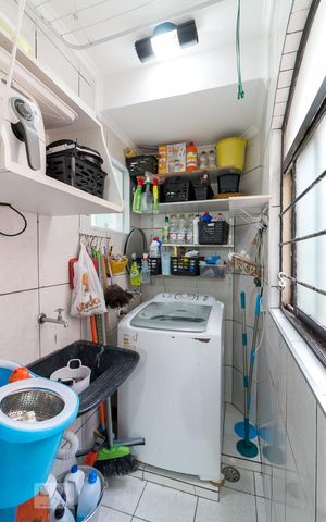 Apartamento à venda com 70m², 3 quartos e 1 vagaÁrea de serviço