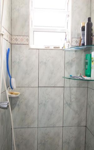 Casa à venda com 174m², 4 quartos e 2 vagasBanheiro