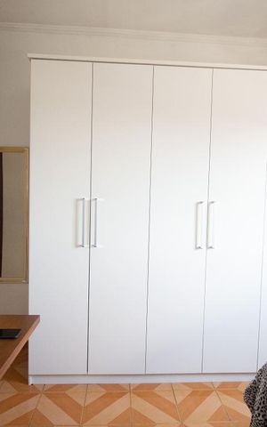 Casa à venda com 174m², 4 quartos e 2 vagasQuarto