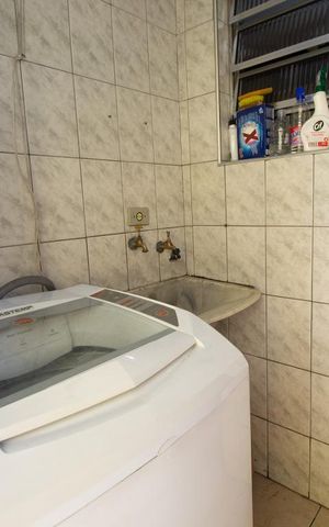 Casa à venda com 174m², 4 quartos e 2 vagasLavanderia