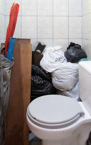Casa à venda com 174m², 4 quartos e 2 vagasBanheiro