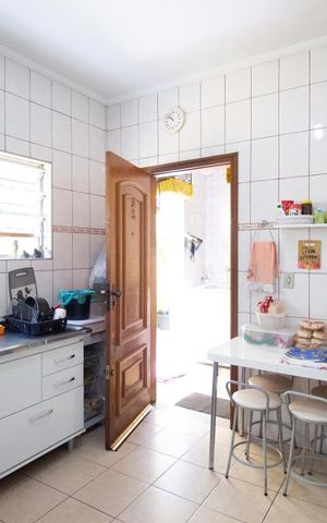 Casa à venda com 174m², 4 quartos e 2 vagasCozinha