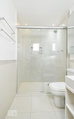 Apartamento à venda com 98m², 2 quartos e 1 vaga Apartamento à venda com 98m², 2 quartos e 1 vagaSuíte - Banheiro