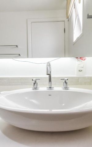 Apartamento à venda com 98m², 2 quartos e 1 vaga Apartamento à venda com 98m², 2 quartos e 1 vagaSuíte - Banheiro