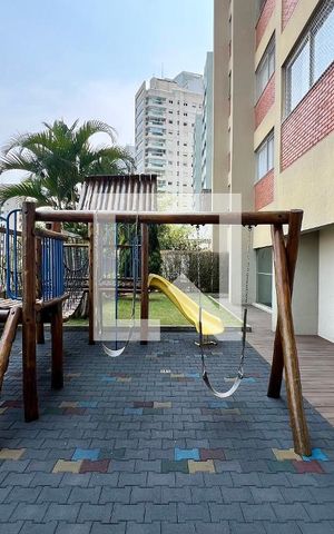 Apartamento à venda com 126m², 4 quartos e 2 vagas Apartamento à venda com 126m², 4 quartos e 2 vagasPlayground