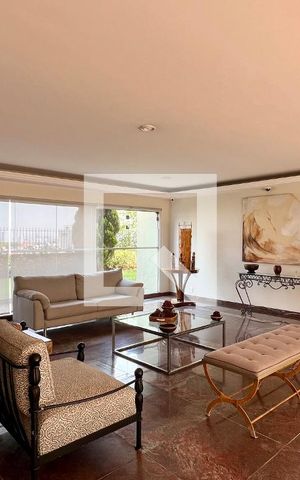 Apartamento à venda com 126m², 4 quartos e 2 vagas Apartamento à venda com 126m², 4 quartos e 2 vagasHall de entrada