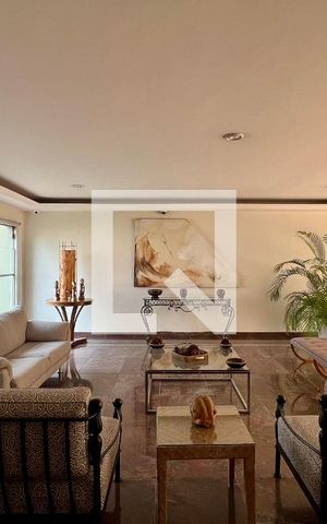 Apartamento à venda com 126m², 4 quartos e 2 vagas Apartamento à venda com 126m², 4 quartos e 2 vagasHall de entrada
