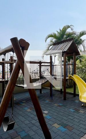 Apartamento à venda com 126m², 4 quartos e 2 vagas Apartamento à venda com 126m², 4 quartos e 2 vagasPlayground