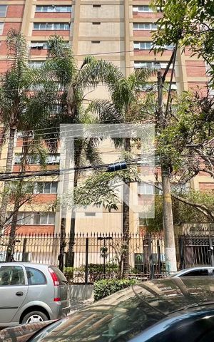 Apartamento à venda com 126m², 4 quartos e 2 vagas Apartamento à venda com 126m², 4 quartos e 2 vagasFachada
