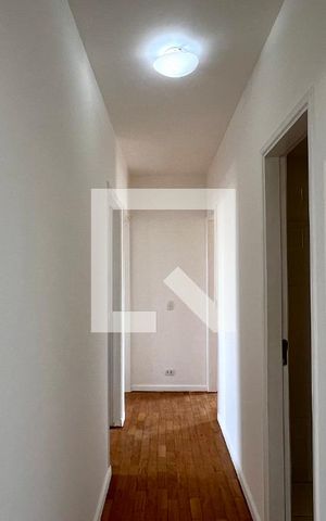 Apartamento à venda com 126m², 4 quartos e 2 vagas Apartamento à venda com 126m², 4 quartos e 2 vagasCorredor