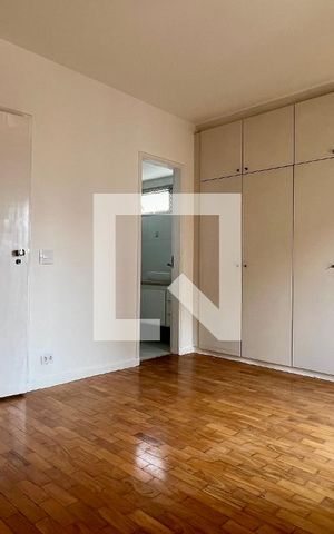 Apartamento à venda com 126m², 4 quartos e 2 vagas Apartamento à venda com 126m², 4 quartos e 2 vagasSuíte