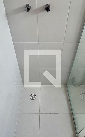Apartamento à venda com 126m², 4 quartos e 2 vagas Apartamento à venda com 126m², 4 quartos e 2 vagasBanheiro da Suíte