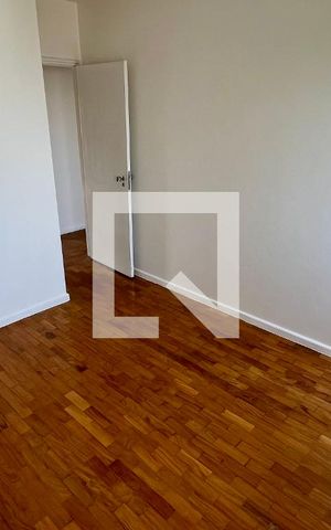 Apartamento à venda com 126m², 4 quartos e 2 vagas Apartamento à venda com 126m², 4 quartos e 2 vagasQuarto 2
