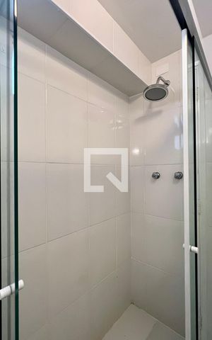Apartamento à venda com 126m², 4 quartos e 2 vagas Apartamento à venda com 126m², 4 quartos e 2 vagasBanheiro