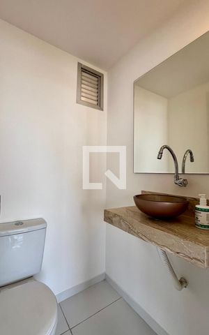 Apartamento à venda com 126m², 4 quartos e 2 vagas Apartamento à venda com 126m², 4 quartos e 2 vagasLavabo