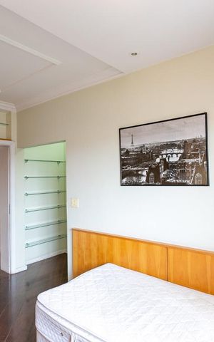 Apartamento à venda com 320m², 3 quartos e 4 vagas Apartamento à venda com 320m², 3 quartos e 4 vagasSuíte 1