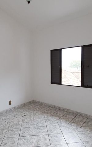 Casa à venda com 100m², 2 quartos e 1 vaga Casa à venda com 100m², 2 quartos e 1 vagaQuarto 1