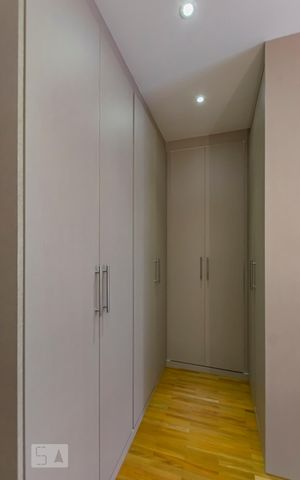 Casa à venda com 215m², 3 quartos e 2 vagas2o. Andar - Quarto 3 - Suíte