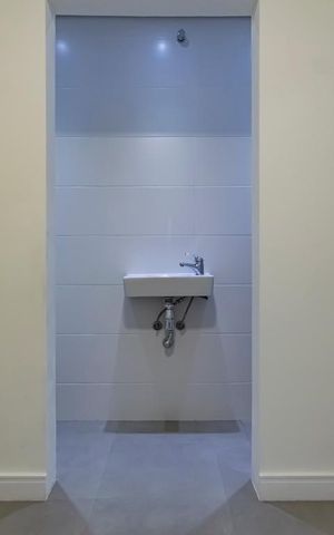 Casa à venda com 215m², 3 quartos e 2 vagas1o. Andar - Banheiro de serviço