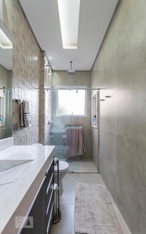 Casa à venda com 215m², 3 quartos e 2 vagas2o. Andar - Quarto 3 - Suíte/ Banheiro