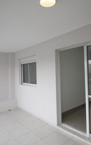 Apartamento para alugar com 92m², 3 quartos e 2 vagasVaranda