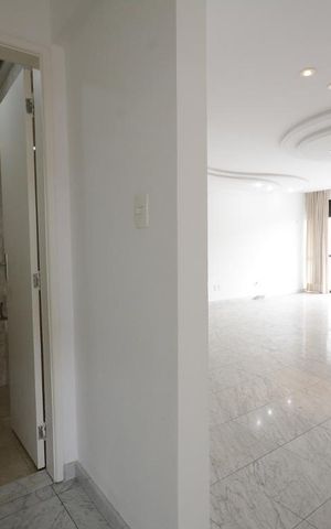 Apartamento à venda com 166m², 4 quartos e 2 vagasSala - Corredor - Lavabo