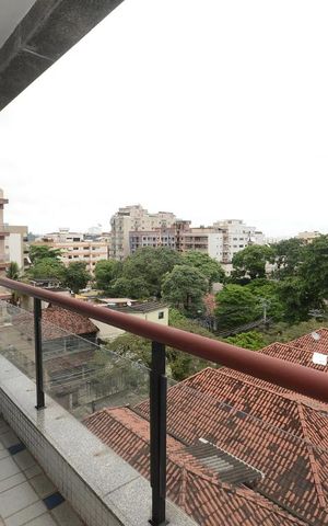 Apartamento à venda com 166m², 4 quartos e 2 vagasVaranda 2