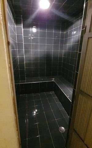 Casa à venda com 310m², 3 quartos e 4 vagas Casa à venda com 310m², 3 quartos e 4 vagasBanheiro 2