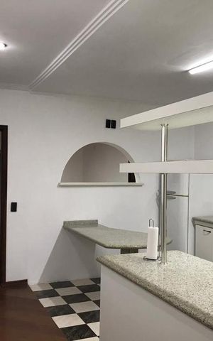Casa à venda com 240m², 3 quartos e 2 vagas Casa à venda com 240m², 3 quartos e 2 vagasCozinha