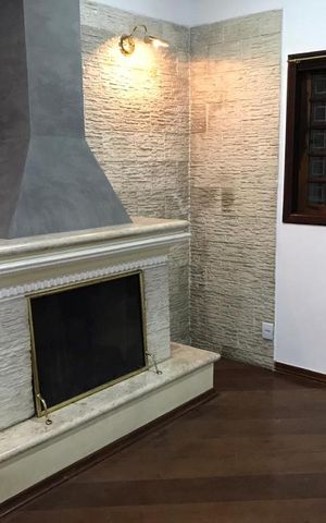 Casa à venda com 240m², 3 quartos e 2 vagas Casa à venda com 240m², 3 quartos e 2 vagasSala 1