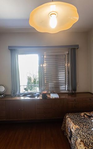 Casa à venda com 250m², 3 quartos e 2 vagas Casa à venda com 250m², 3 quartos e 2 vagasQuarto 3