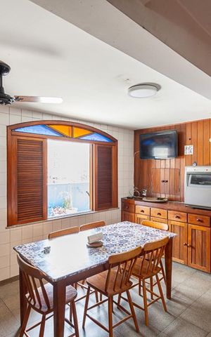 Apartamento à venda com 265m², 4 quartos e sem vaga Apartamento à venda com 265m², 4 quartos e sem vagaCozinha