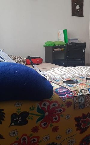 Casa à venda com 180m², 4 quartos e 3 vagas Casa à venda com 180m², 4 quartos e 3 vagasQuarto 2