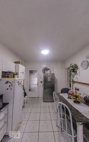 Apartamento à venda com 110m², 2 quartos e sem vagaCozinha