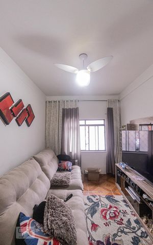 Apartamento à venda com 110m², 2 quartos e sem vagaSala