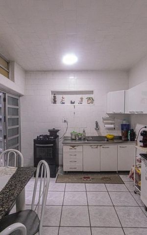 Apartamento à venda com 110m², 2 quartos e sem vagaCozinha