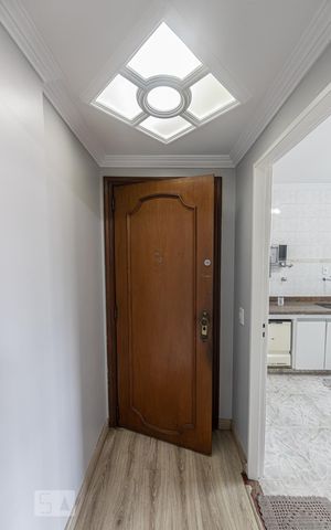 Apartamento à venda com 69m², 3 quartos e 1 vaga Apartamento à venda com 69m², 3 quartos e 1 vagaHall