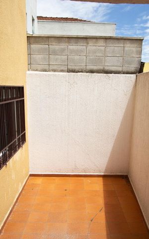 Casa à venda com 272m², 3 quartos e 5 vagas Casa à venda com 272m², 3 quartos e 5 vagasQuintal