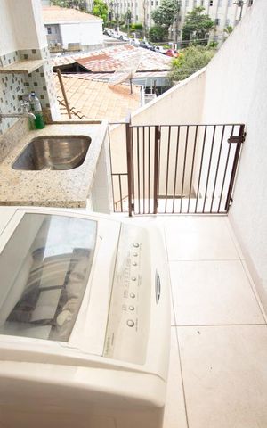 Casa à venda com 272m², 3 quartos e 5 vagas Casa à venda com 272m², 3 quartos e 5 vagasLavanderia
