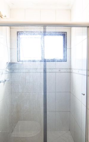 Casa à venda com 272m², 3 quartos e 5 vagas Casa à venda com 272m², 3 quartos e 5 vagasBanheiro