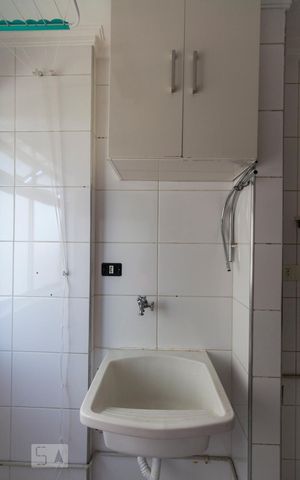 Apartamento para alugar com 55m², 2 quartos e 1 vagaÁrea de Serviço