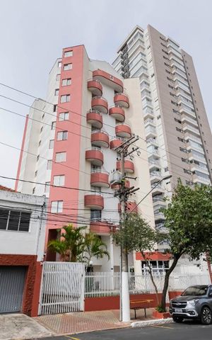 Apartamento à venda com 120m², 2 quartos e 2 vagasFachada