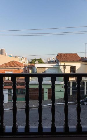 Casa à venda com 240m², 3 quartos e 5 vagas Casa à venda com 240m², 3 quartos e 5 vagasVista varanda da suíte