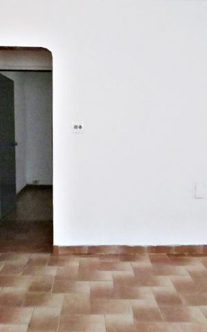Casa à venda com 100m², 2 quartos e sem vagasala
