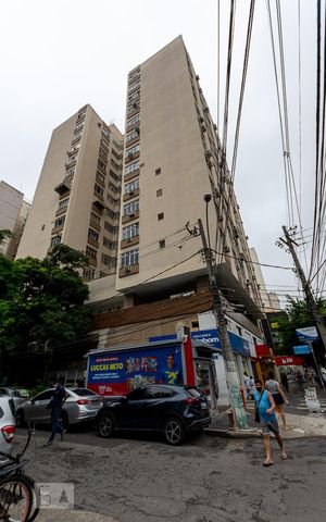 Apartamento à venda com 100m², 4 quartos e sem vaga Apartamento à venda com 100m², 4 quartos e sem vagaFachada do Prédio