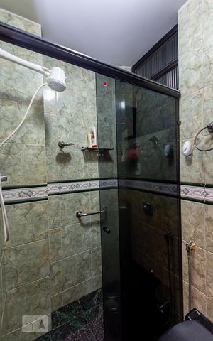 Apartamento à venda com 100m², 4 quartos e sem vaga Apartamento à venda com 100m², 4 quartos e sem vagaBanheiro Social 2