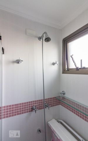 Apartamento à venda com 326m², 4 quartos e 4 vagasBanheiro Suite 3