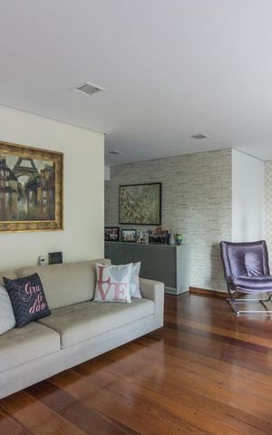 Apartamento à venda com 326m², 4 quartos e 4 vagasSala