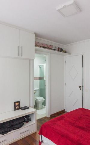 Apartamento à venda com 326m², 4 quartos e 4 vagasSuite 2